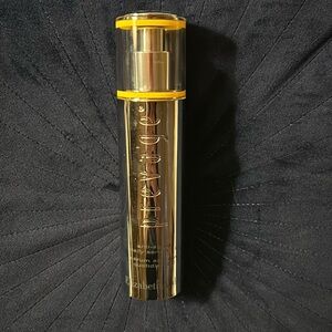 Elizabeth Arden Prevage serum